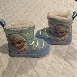 Elsa snow boots